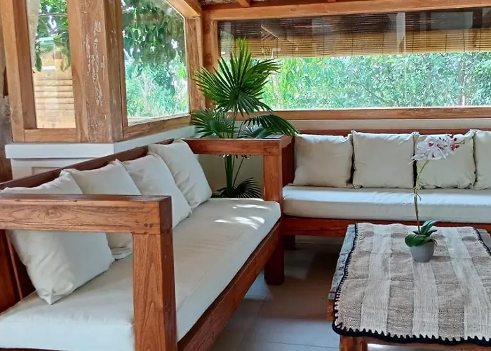 Joglow Clasica Villa Uluwatu (Bali)